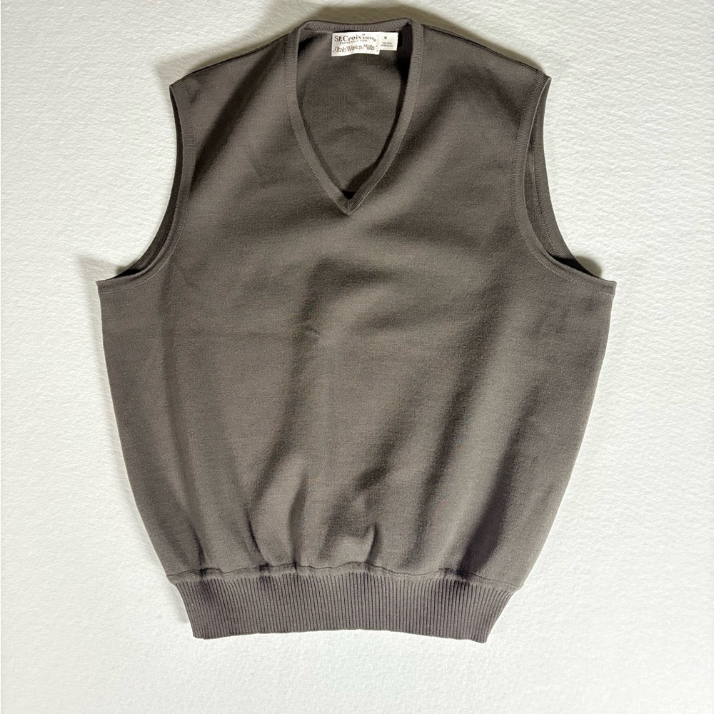 St Croix Knits Men’s Green sweater vest size Medium #preppy #winter #T0051